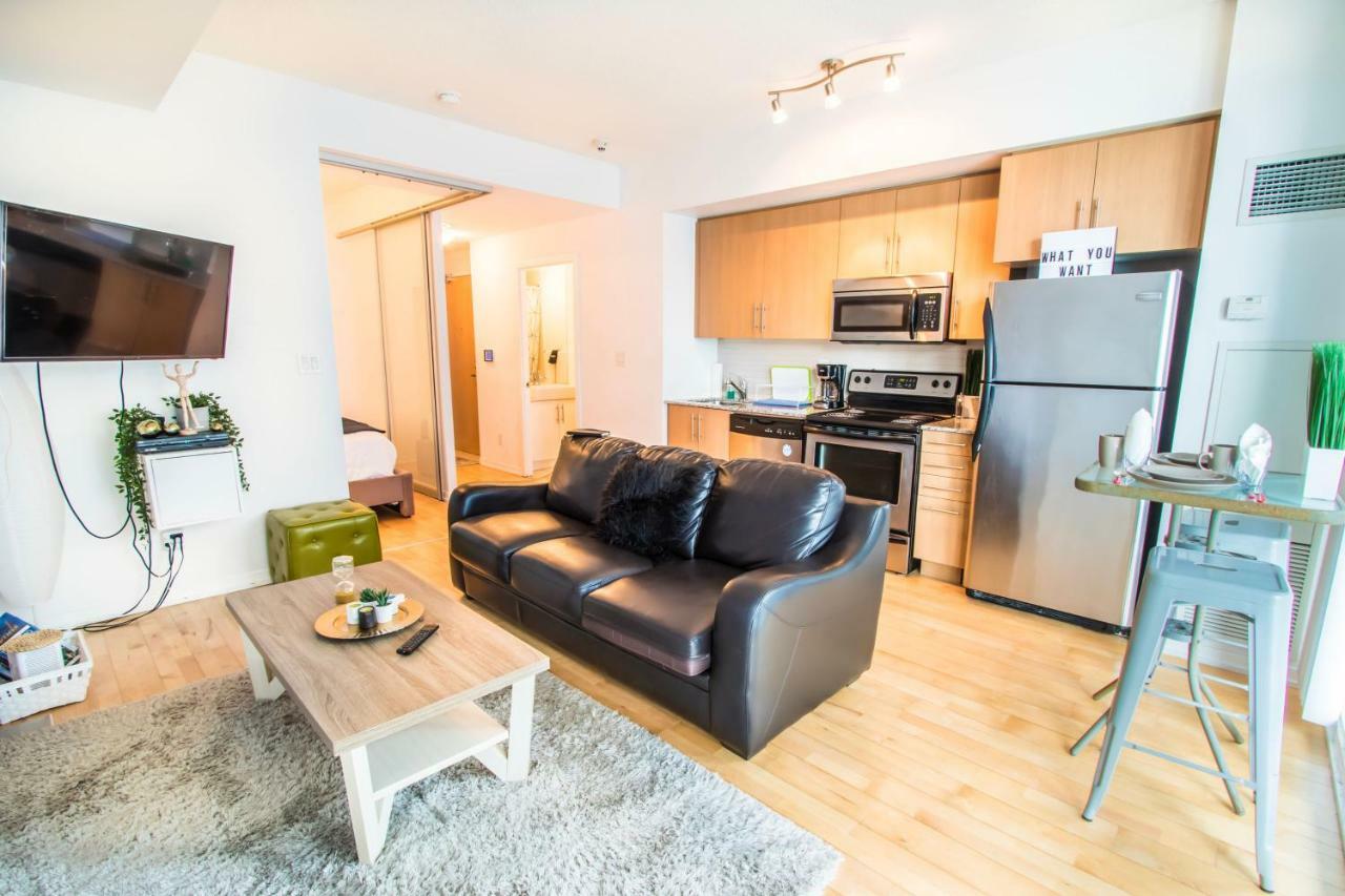 Micasa Suites - Stylish Condo In Maple Leaf Square Toronto Eksteriør bilde